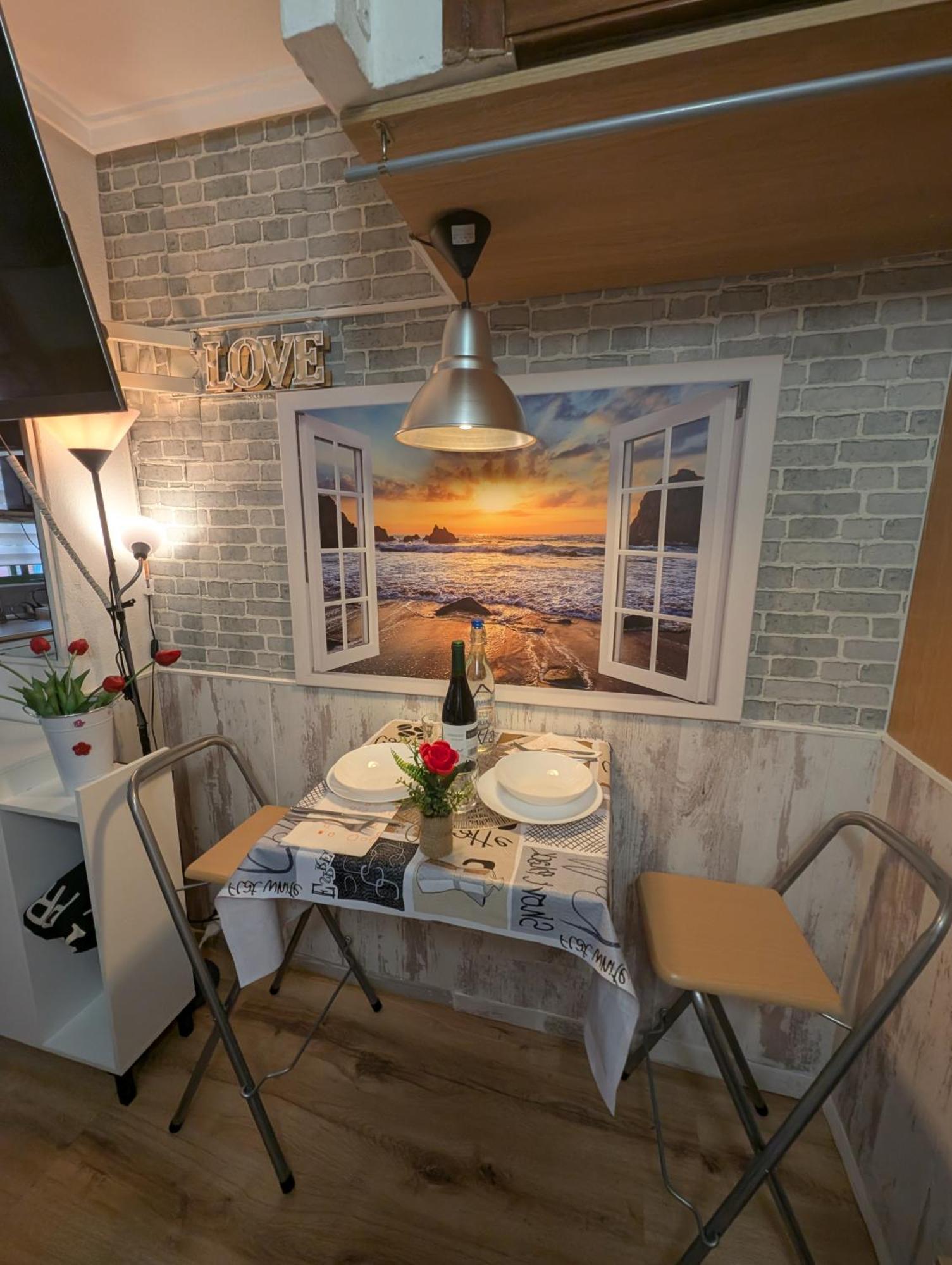 Alicante Postiguet Studios 外观 照片